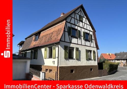 Ansicht Straßenseite von Süd-Ost