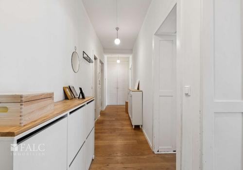 Flur Richtung Abstellkammer