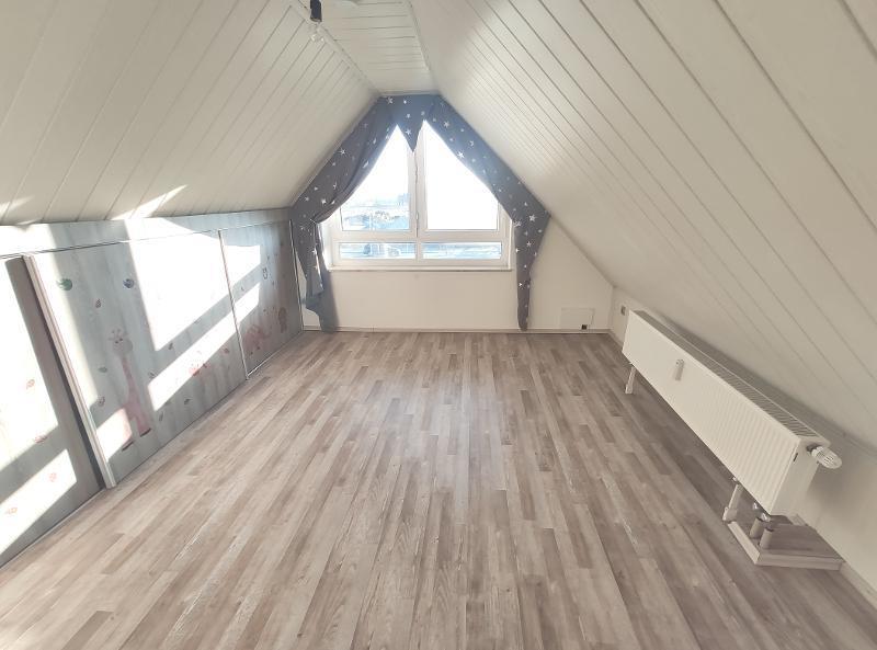 Whg. 1: Spitzboden Zimmer 1