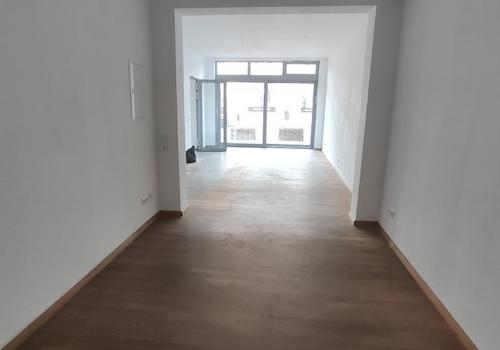 Warten / Empfang + Bar Bild 5