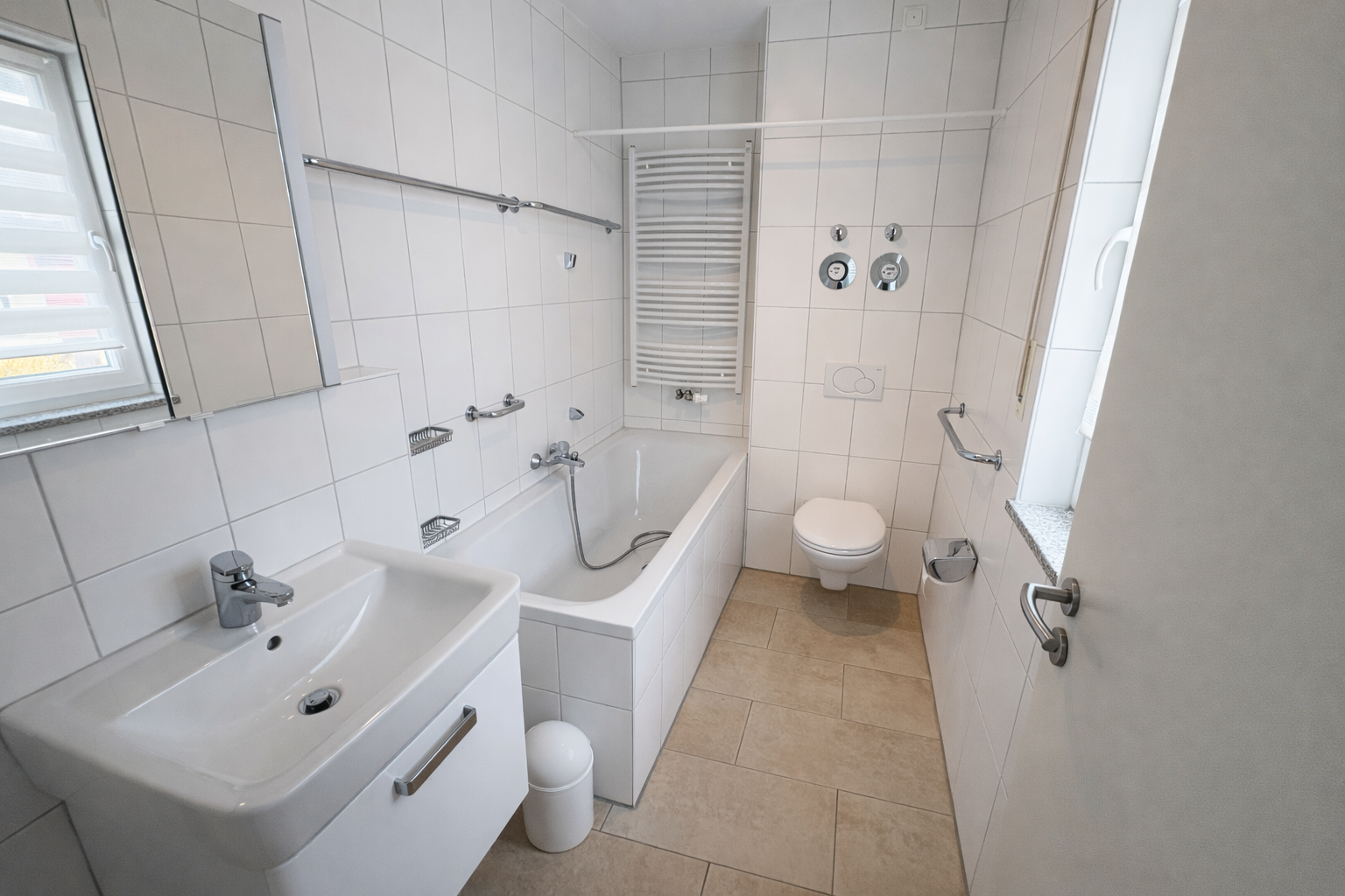 Badezimmer mit Wanne