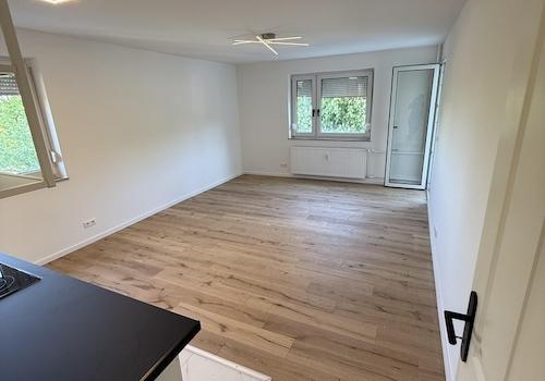 Wohnzimmer unmöbliert