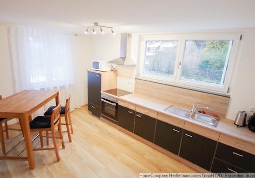 Küche und Essbereich