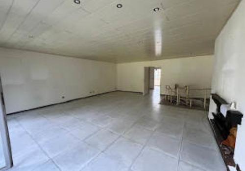 Wohnraum-EG zum Küche