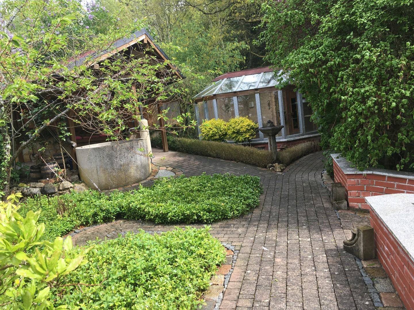 Gewächshaus mit Sauna