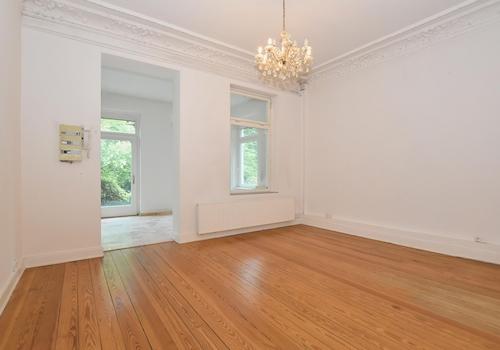 Eingangsbereich und Zimmer