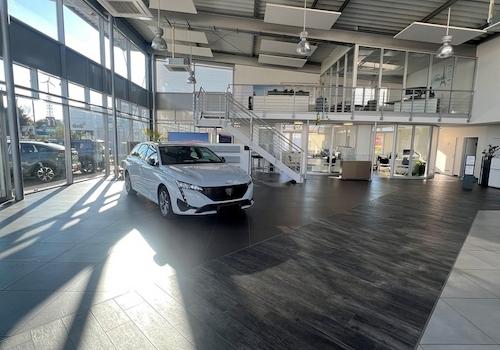 Eingangsbereich / Bürofläche