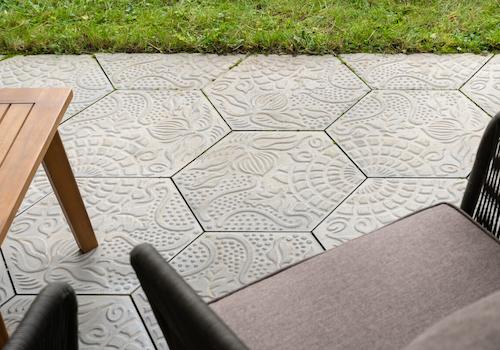 Designfliesen mit Naturmotiv