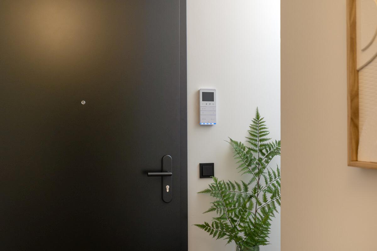 Linienklarer Eingangsraum