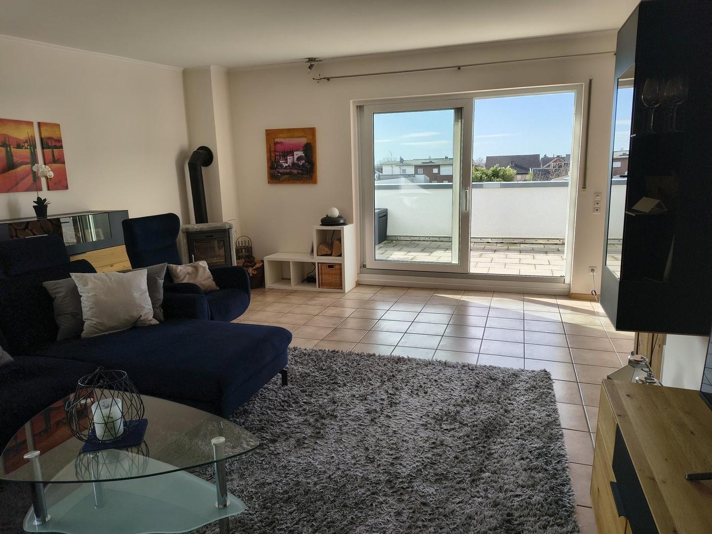 Wohnzimmer mit Dachterrasse