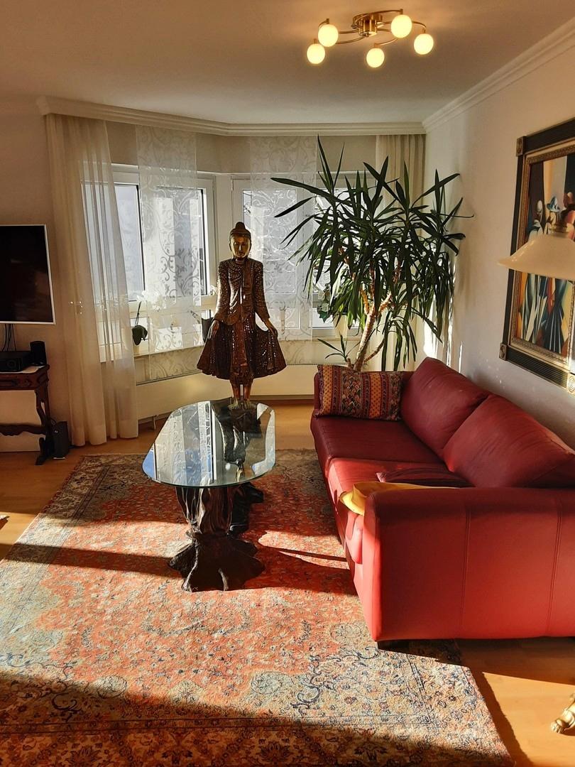 Wohnzimmer mit Erker