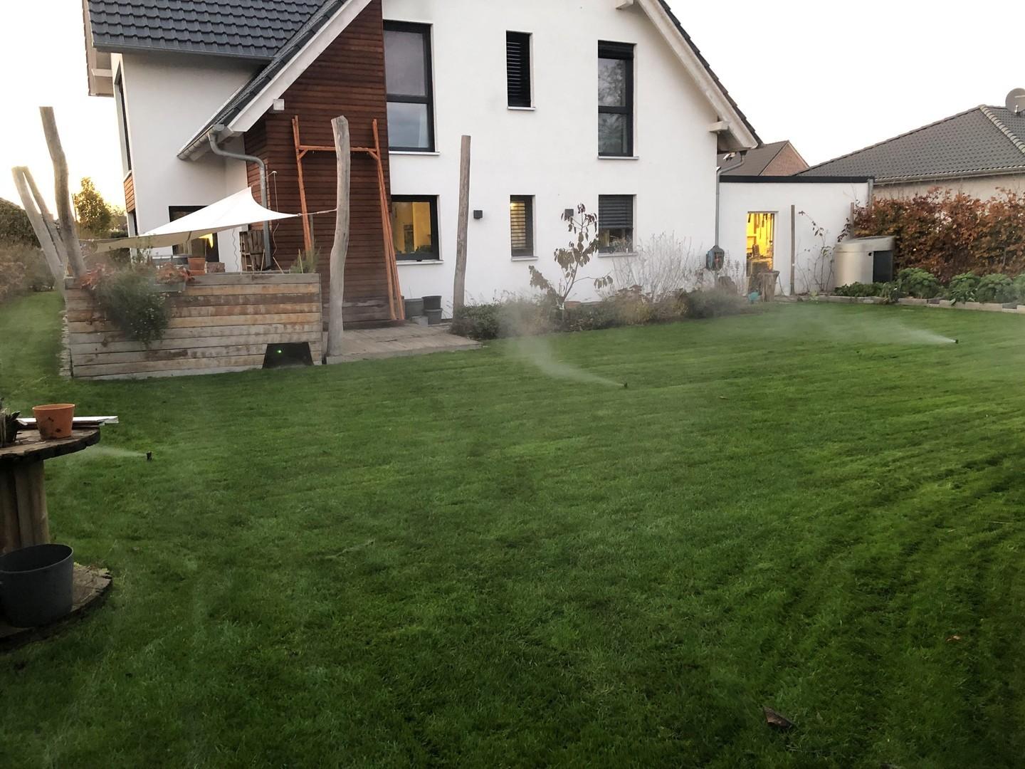 Hausansicht vom Garten