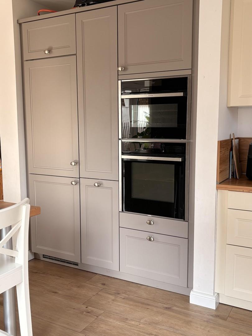 Dampfgarer und Backofen