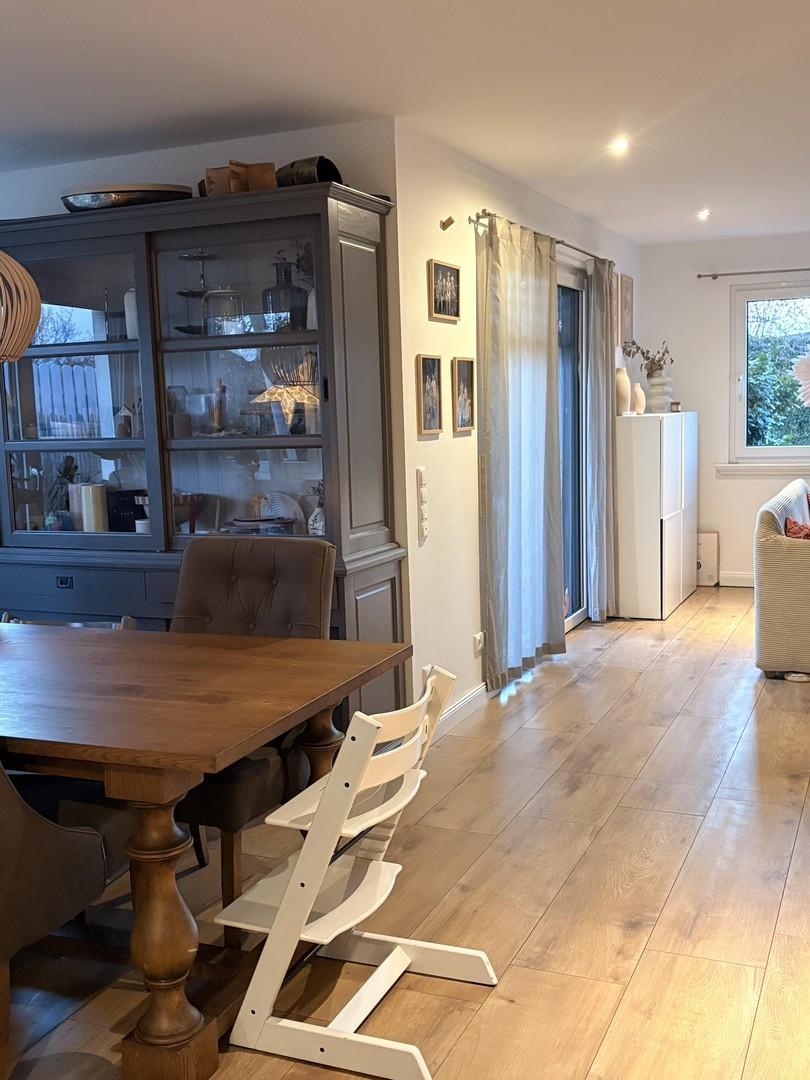 Wohnzimmer + Terrassenzugang