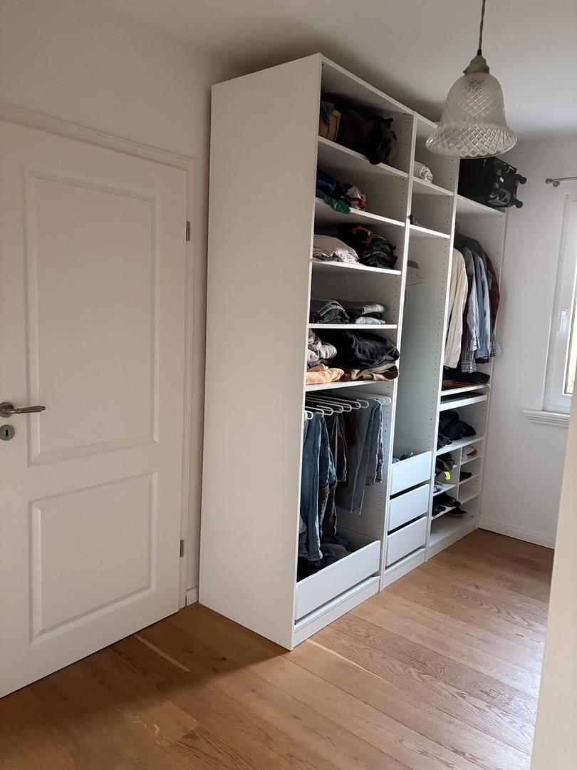 Ankleide mit Zugang Elternbad