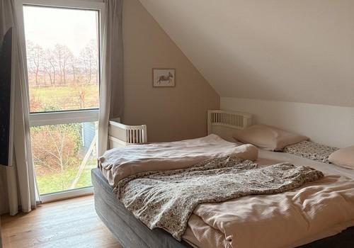 Elternschlafzimmer zum Garten