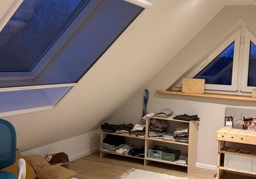 Kinderzimmer mit Dachfenster2