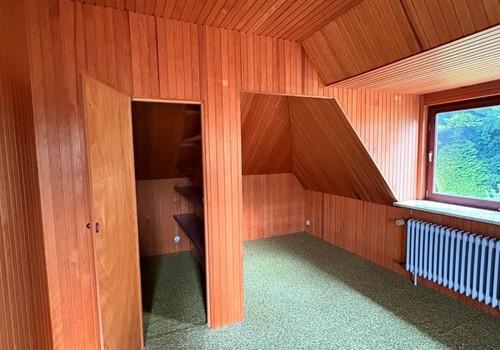 Obergeschoss hinteres Zimmer