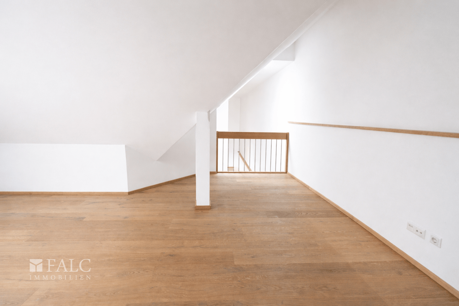 Galerie/Arbeitszimmer