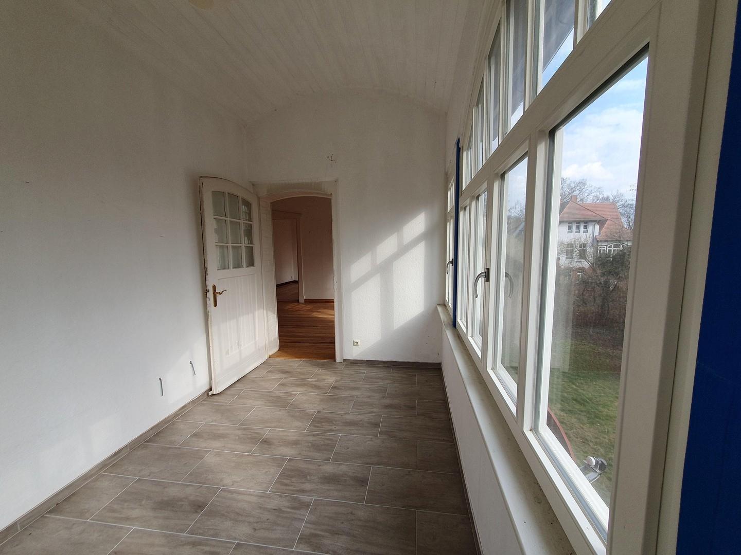 1.OG Wintergarten Fensterfront