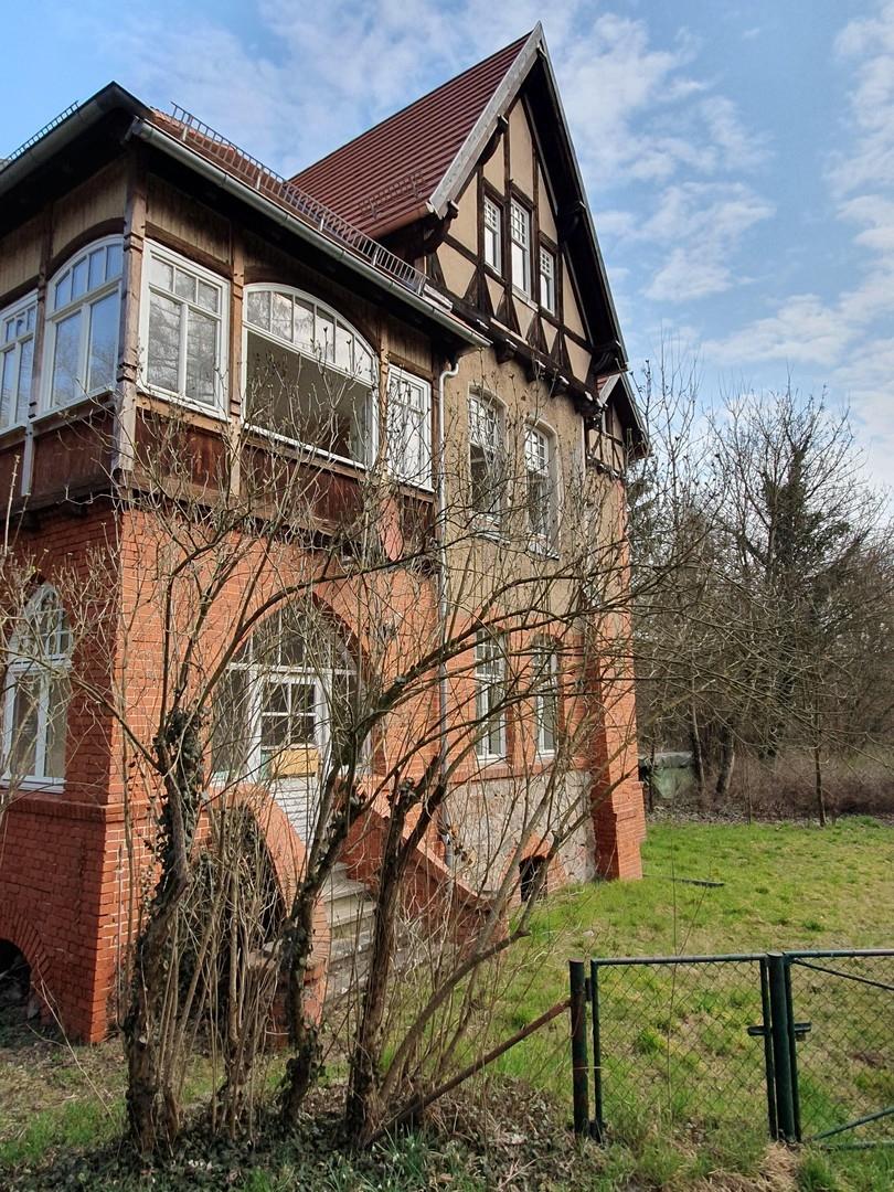 Freitreppe im Frühjahr