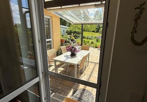Blick auf die Terrasse