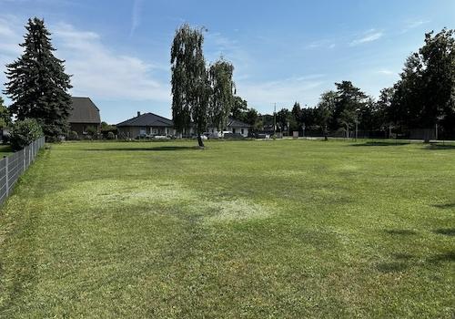 Grundstk. 1 - Blick Ri. Osten