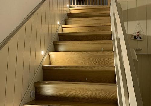 08. Neue Treppe mit LED