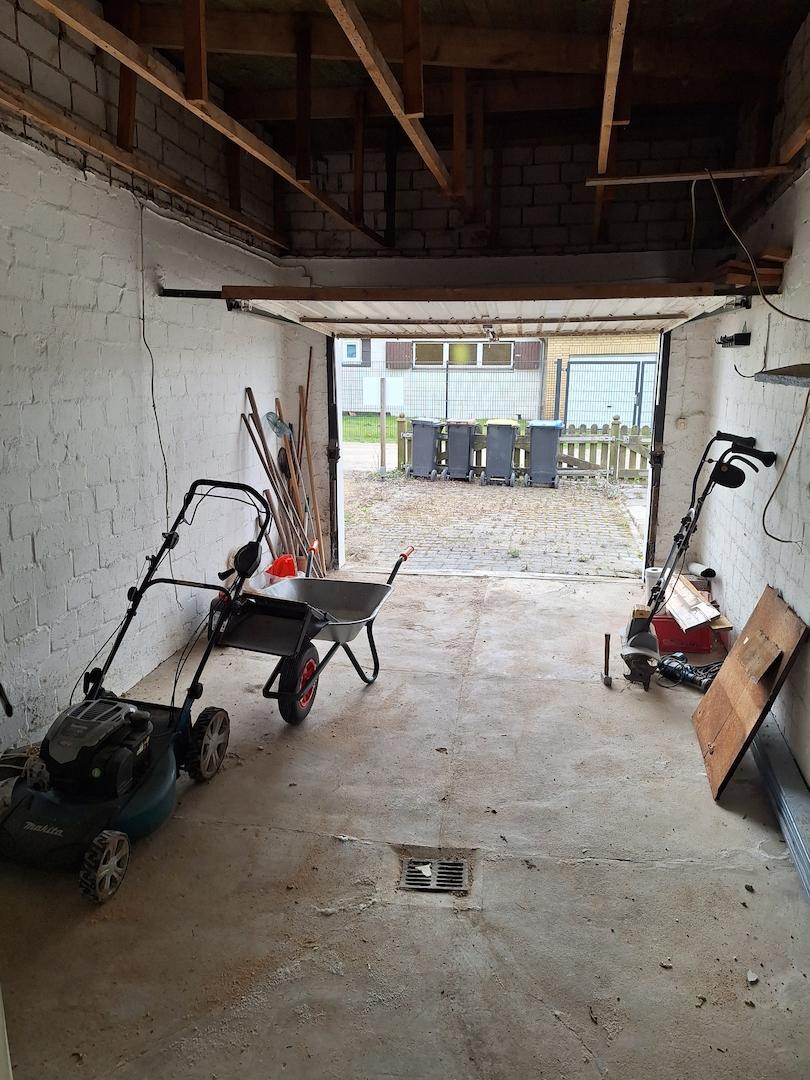 Garage, Innanansicht