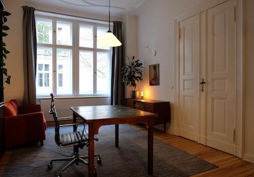 Arbeitszimmer