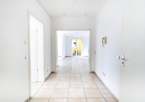 Diele Richtung Wohnbereich