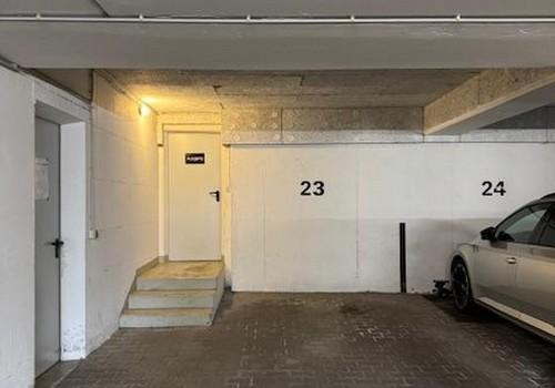 Tiefgaragenstellplatz