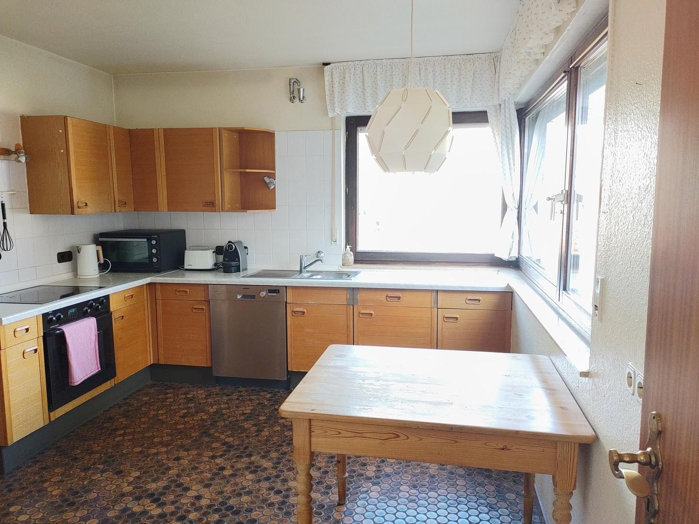 Küche mit Blick auf Petersberg