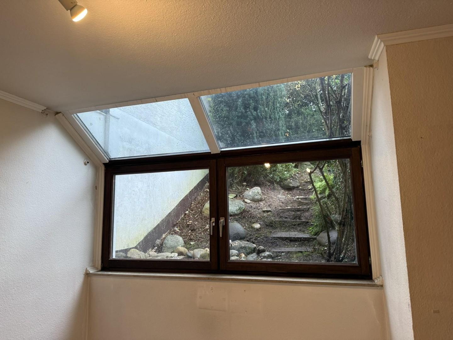 Blick in den Steingarten