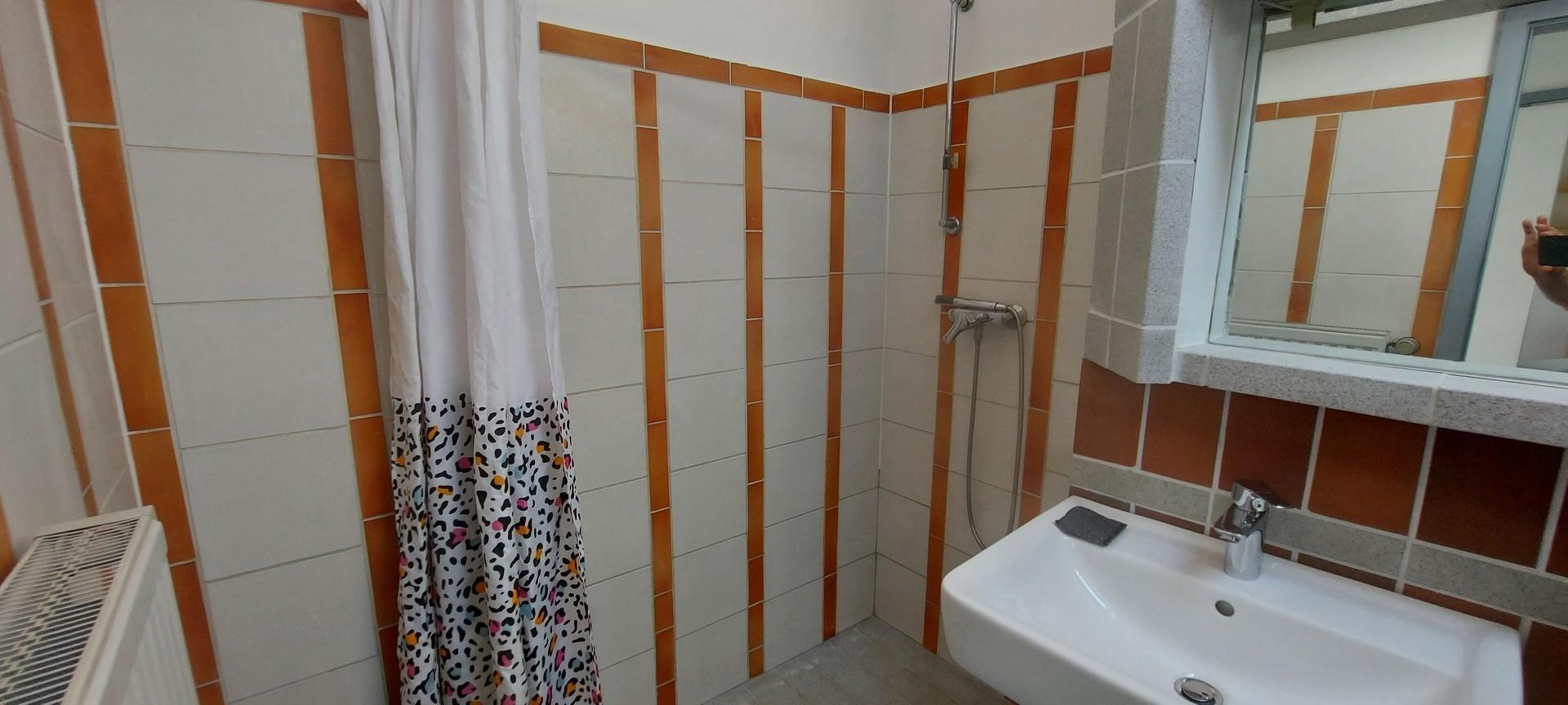Bad 2. Etage