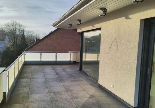 15 Balkon (S Blick W)