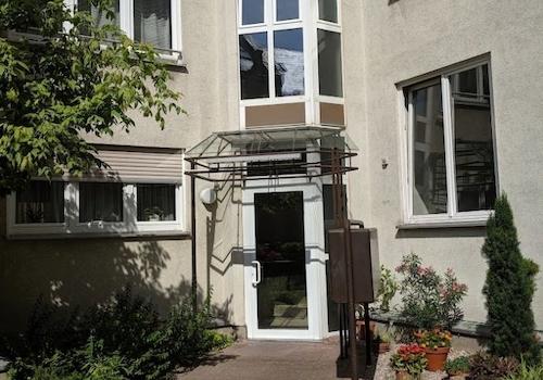 Zugang zum Treppenhaus