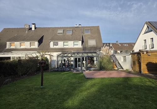 Blick über das Grundstück