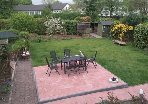 Terasse/Aufstellpoolplatz