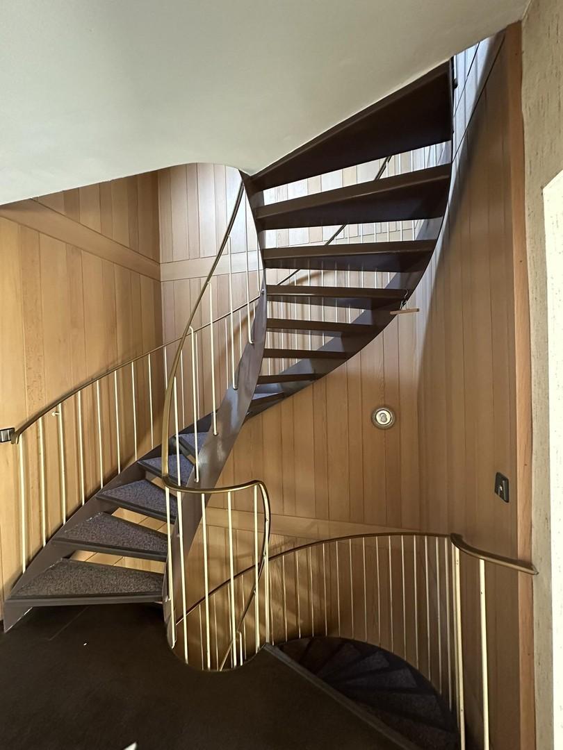 Treppenaufgang zu 1. OG