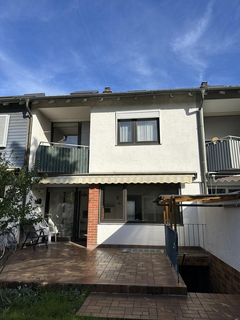 Rückseite Haus (Garten)