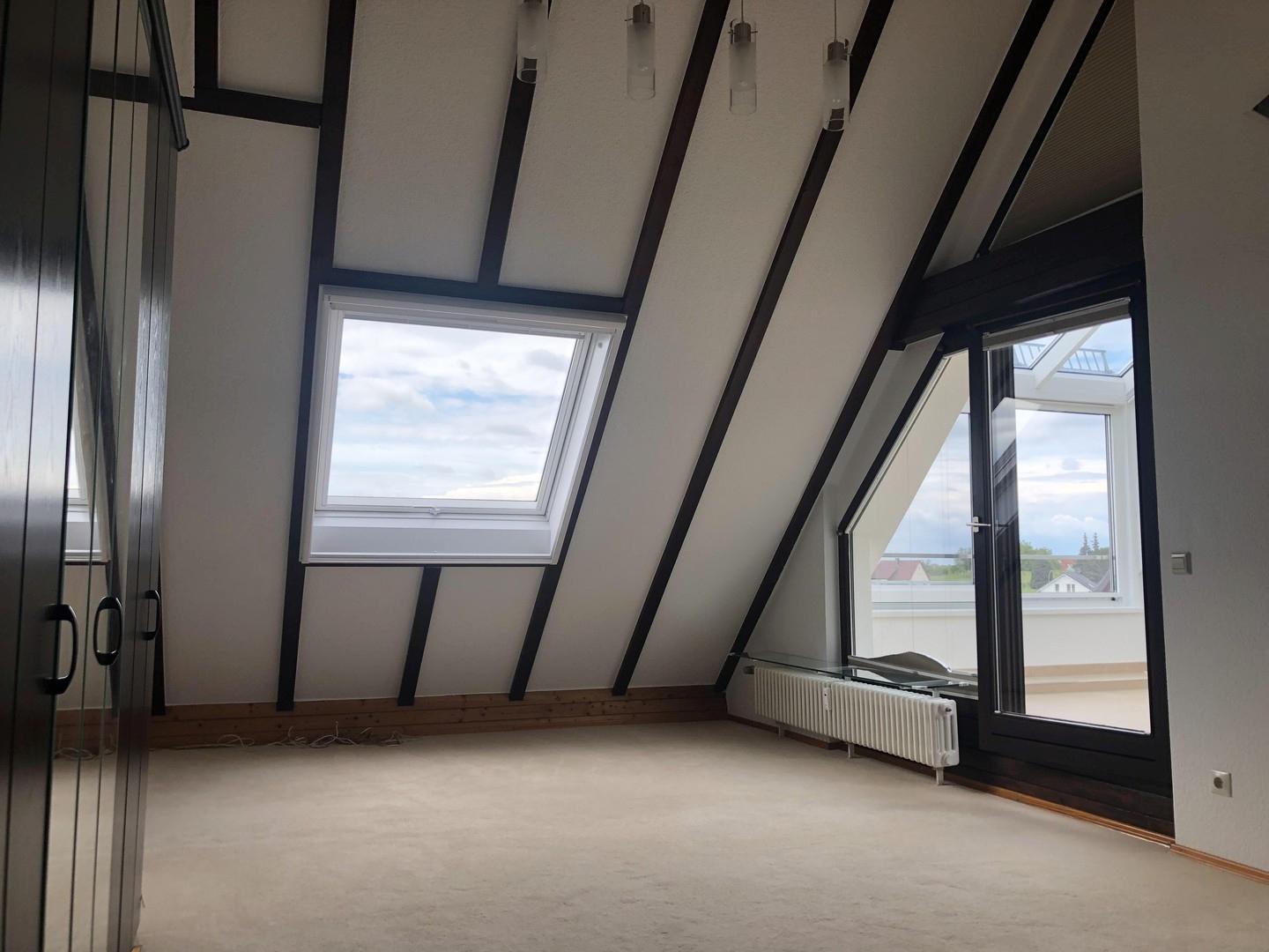 Zimmer 2. OG (links)