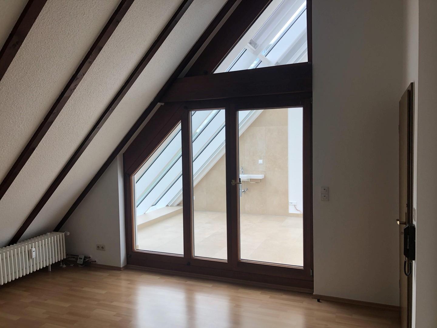 Zimmer 2. OG (rechts)