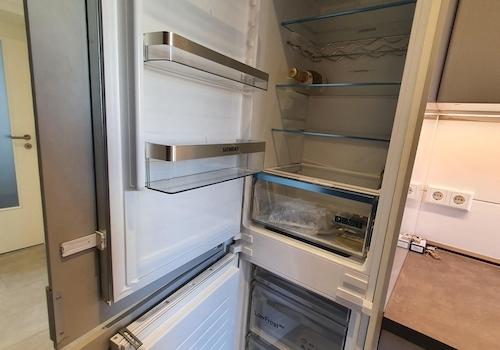 Kühl-/Gefrierschrank