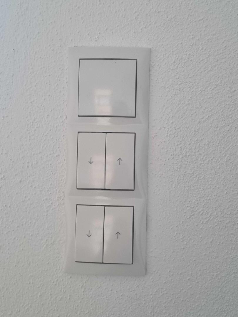 Schaltermaterial von Berker