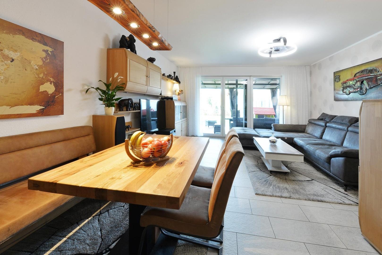 Wohn- und Essbereich