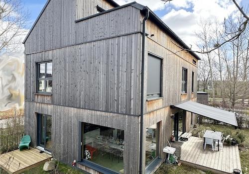 Neue Terrasse und Markise