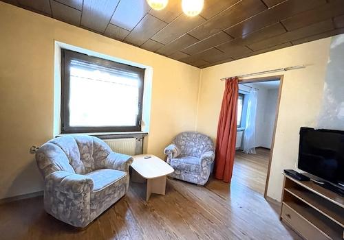 Zimmer 2 (OG) -Durchgangszimmer-