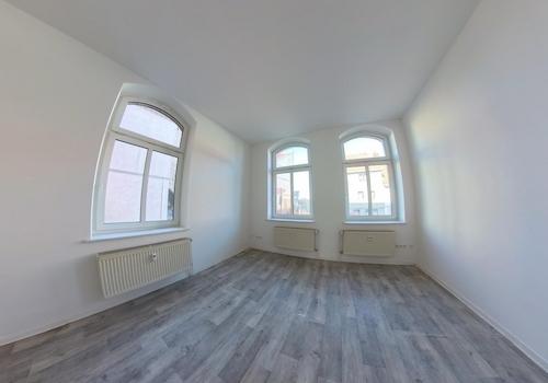 Raum 8 - Schlaf-/Arbeitszimmer