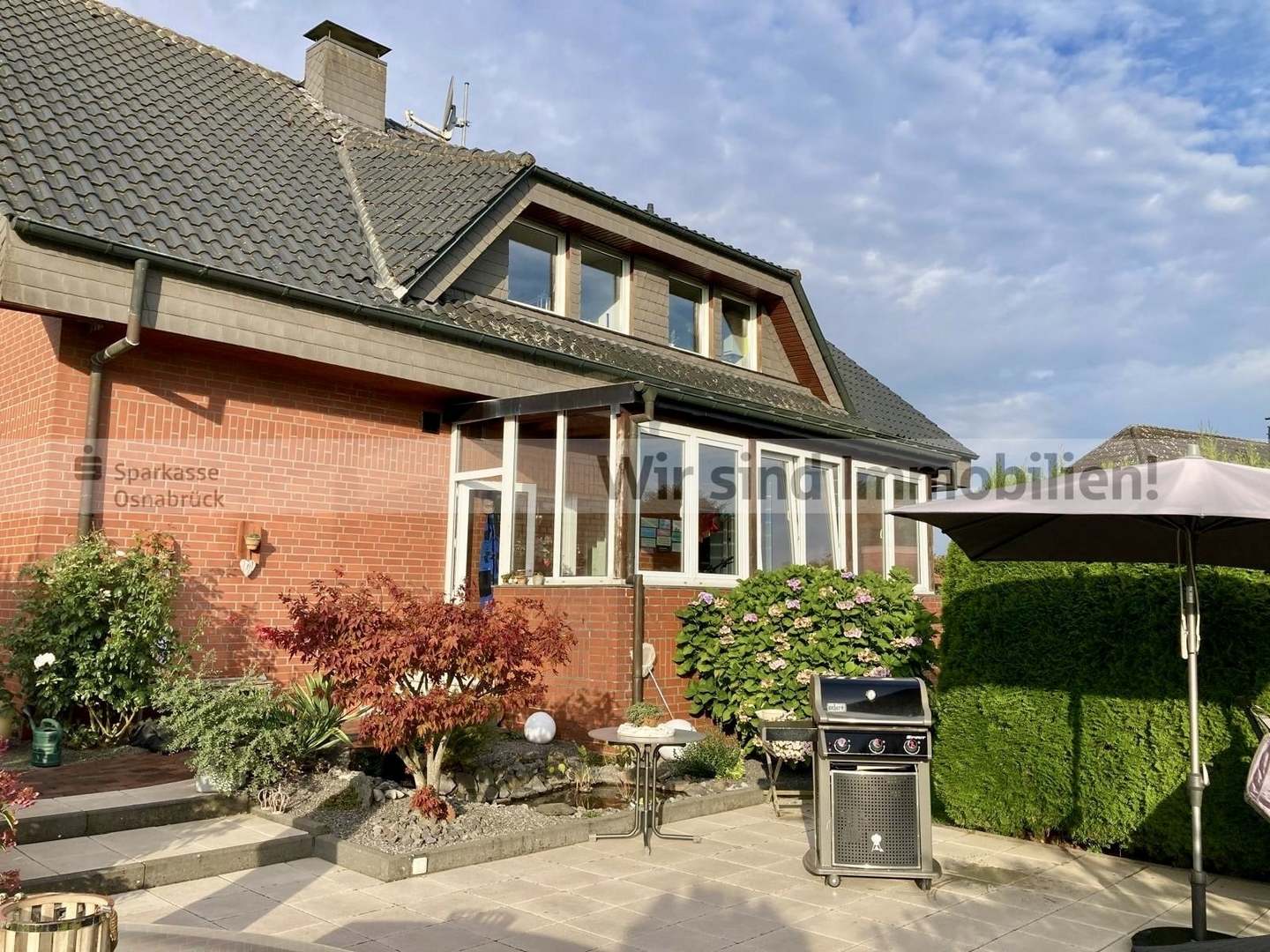 Rückansicht mit Wintergarten